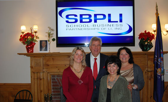 SBPLI and Farmingdale State College Host Fred Breithut Scholarship Fundraiser Breakfast